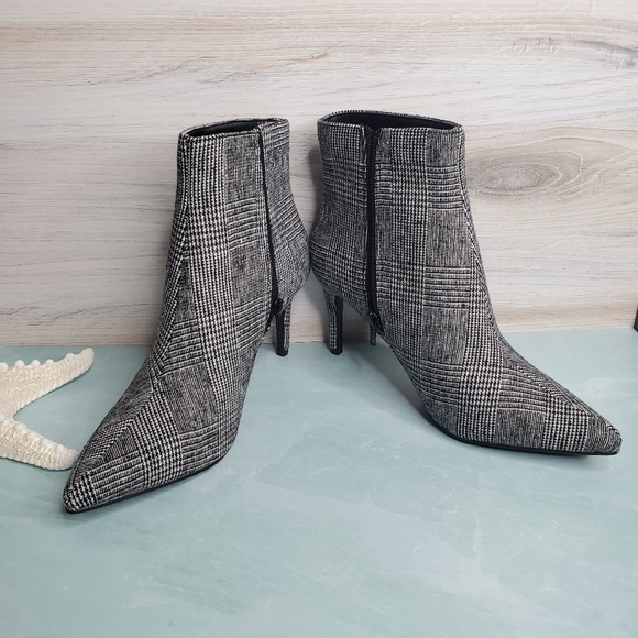 New! Black and White Ankle Booties - Picture 7 of 8